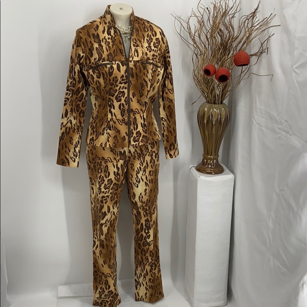 Mesmerize Pants suit  Brown and tan Top S pants 6